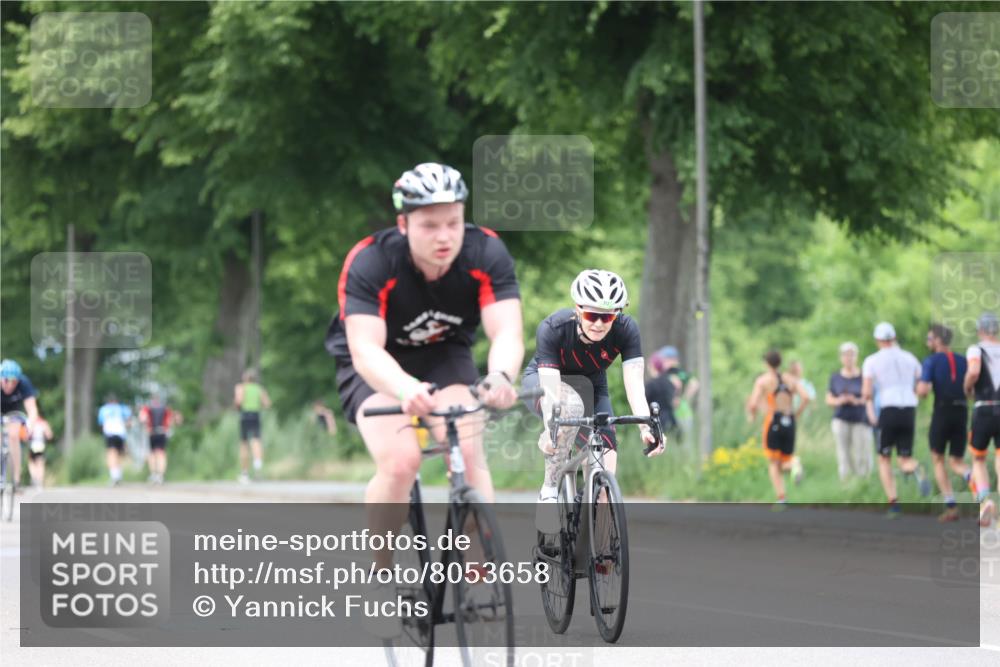 15.06.2025 - 7 Türme Triathlon Yannick Fuchs http://msf.ph/oto/8053658 15.06.2025 13:44:45 Radfahren  meine-sportfotos.de