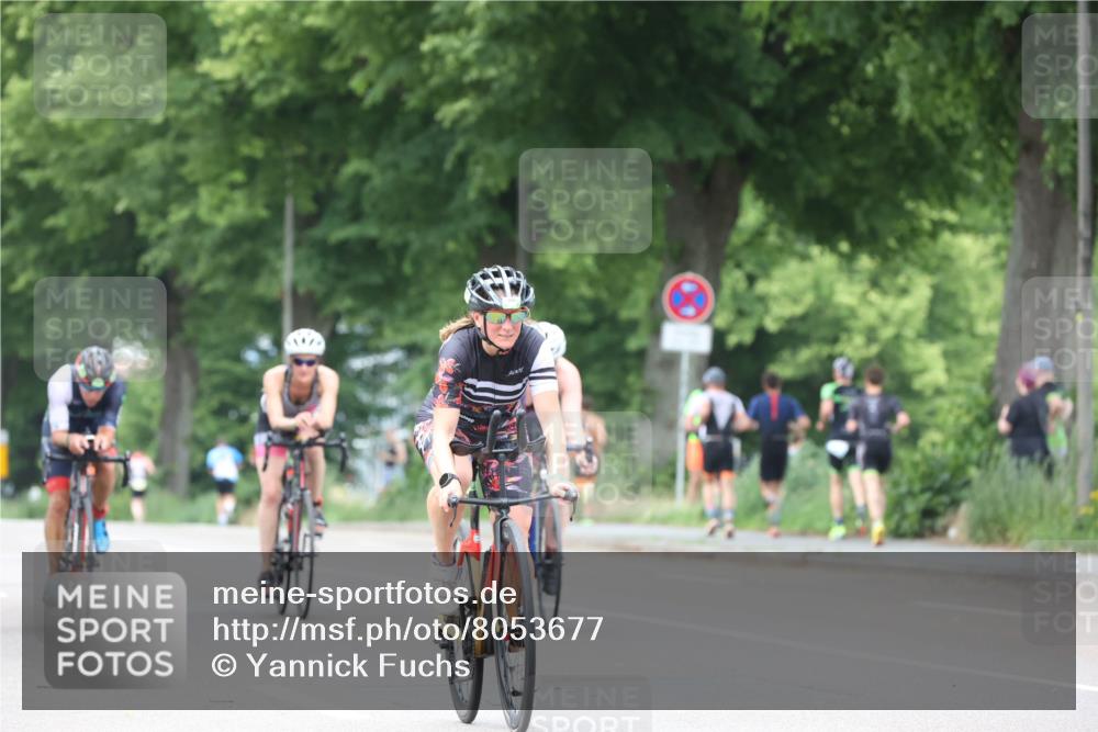 15.06.2025 - 7 Türme Triathlon Yannick Fuchs http://msf.ph/oto/8053677 15.06.2025 13:44:53 Radfahren 1001 meine-sportfotos.de