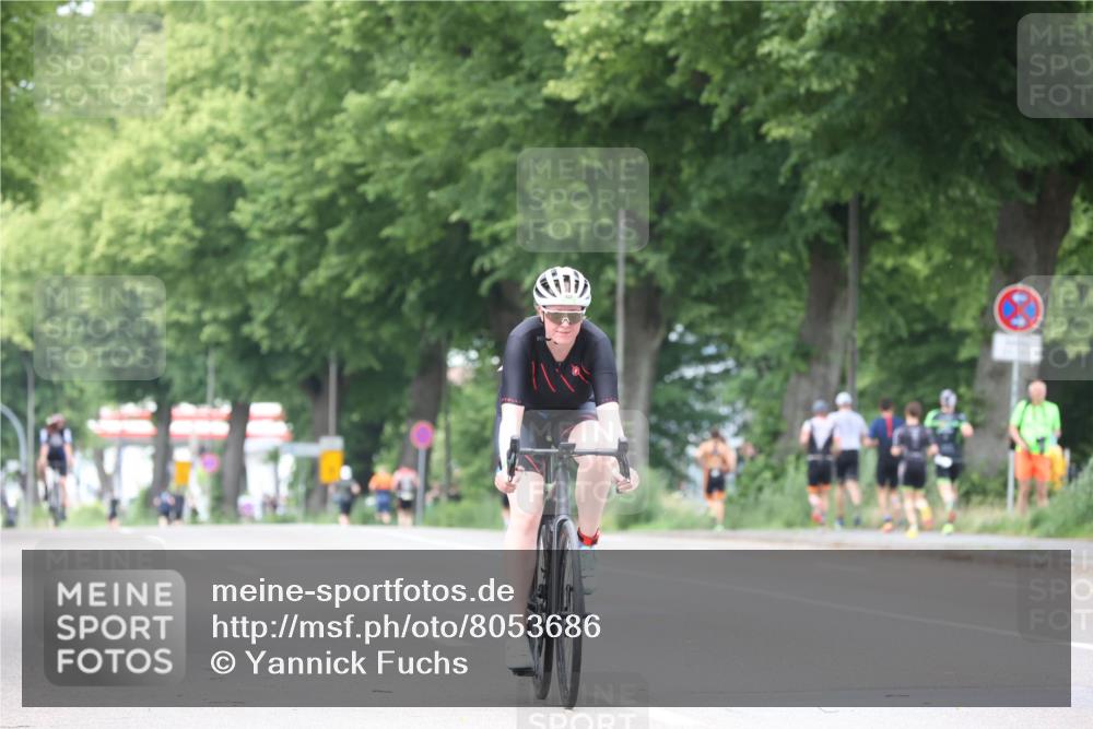 15.06.2025 - 7 Türme Triathlon Yannick Fuchs http://msf.ph/oto/8053686 15.06.2025 13:44:58 Radfahren  meine-sportfotos.de
