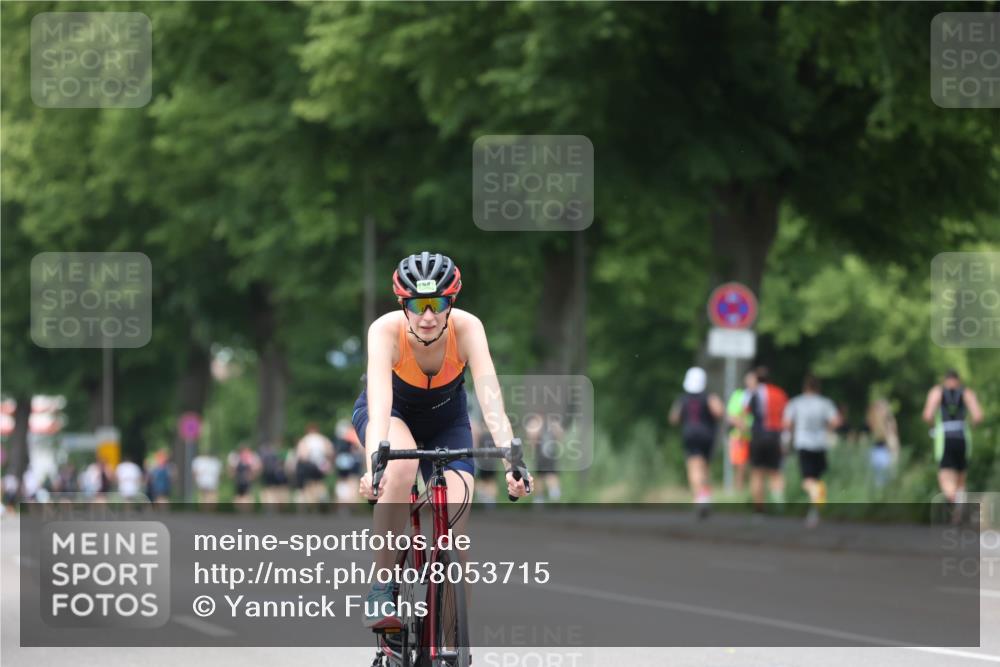 15.06.2025 - 7 Türme Triathlon Yannick Fuchs http://msf.ph/oto/8053715 15.06.2025 13:45:30 Radfahren  meine-sportfotos.de