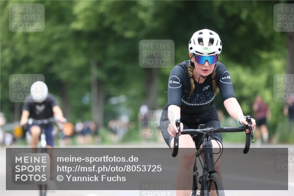 15.06.2025 - 7 Türme Triathlon Yannick Fuchs http://msf.ph/oto/8053725 15.06.2025 13:45:35 Radfahren 722 meine-sportfotos.de