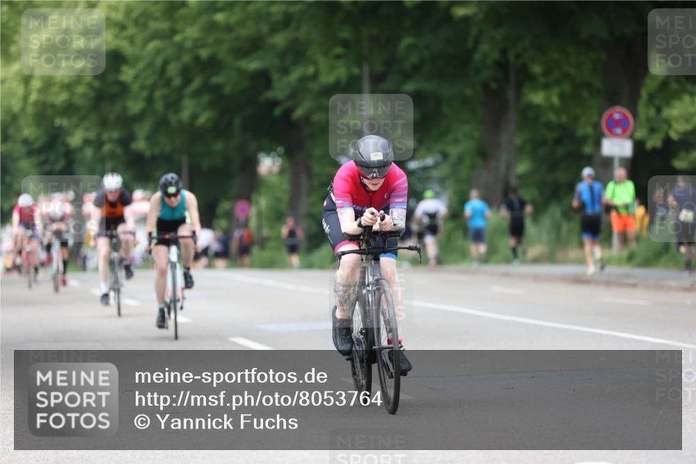15.06.2025 - 7 Türme Triathlon Yannick Fuchs http://msf.ph/oto/8053764 15.06.2025 13:46:11 Radfahren  meine-sportfotos.de