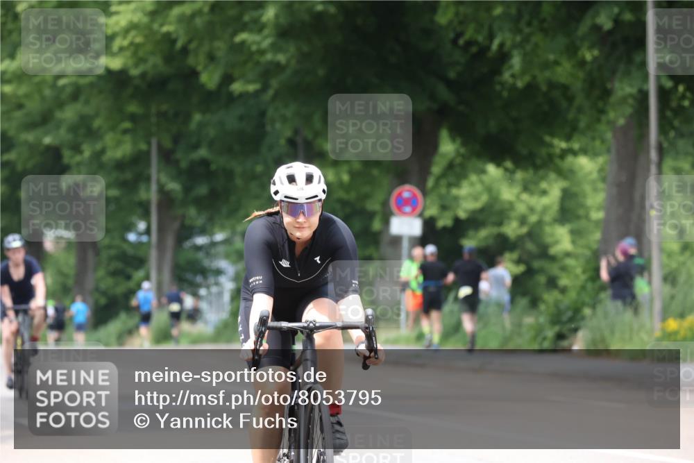 15.06.2025 - 7 Türme Triathlon Yannick Fuchs http://msf.ph/oto/8053795 15.06.2025 13:46:26 Radfahren  meine-sportfotos.de