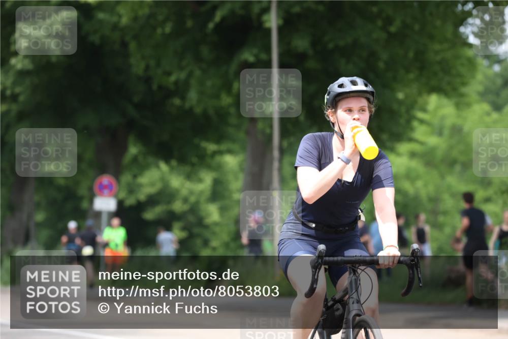 15.06.2025 - 7 Türme Triathlon Yannick Fuchs http://msf.ph/oto/8053803 15.06.2025 13:46:29 Radfahren  meine-sportfotos.de