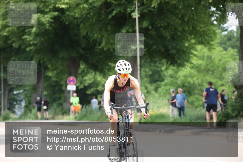 15.06.2025 - 7 Türme Triathlon Yannick Fuchs http://msf.ph/oto/8053811 15.06.2025 13:46:32 Radfahren  meine-sportfotos.de