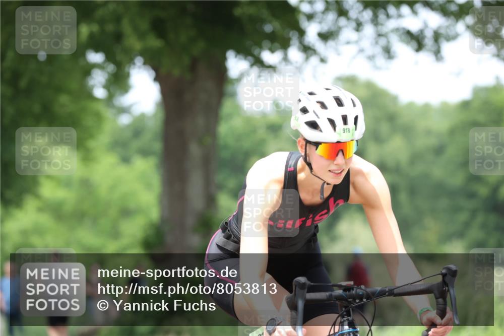 15.06.2025 - 7 Türme Triathlon Yannick Fuchs http://msf.ph/oto/8053813 15.06.2025 13:46:33 Radfahren 918 meine-sportfotos.de
