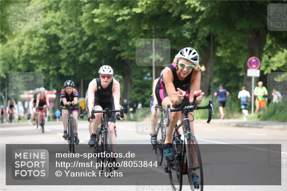 15.06.2025 - 7 Türme Triathlon Yannick Fuchs http://msf.ph/oto/8053844 15.06.2025 13:46:47 Radfahren  meine-sportfotos.de