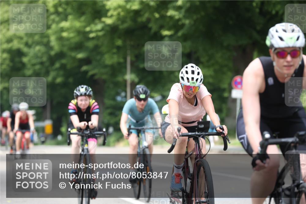 15.06.2025 - 7 Türme Triathlon Yannick Fuchs http://msf.ph/oto/8053847 15.06.2025 13:46:48 Radfahren  meine-sportfotos.de