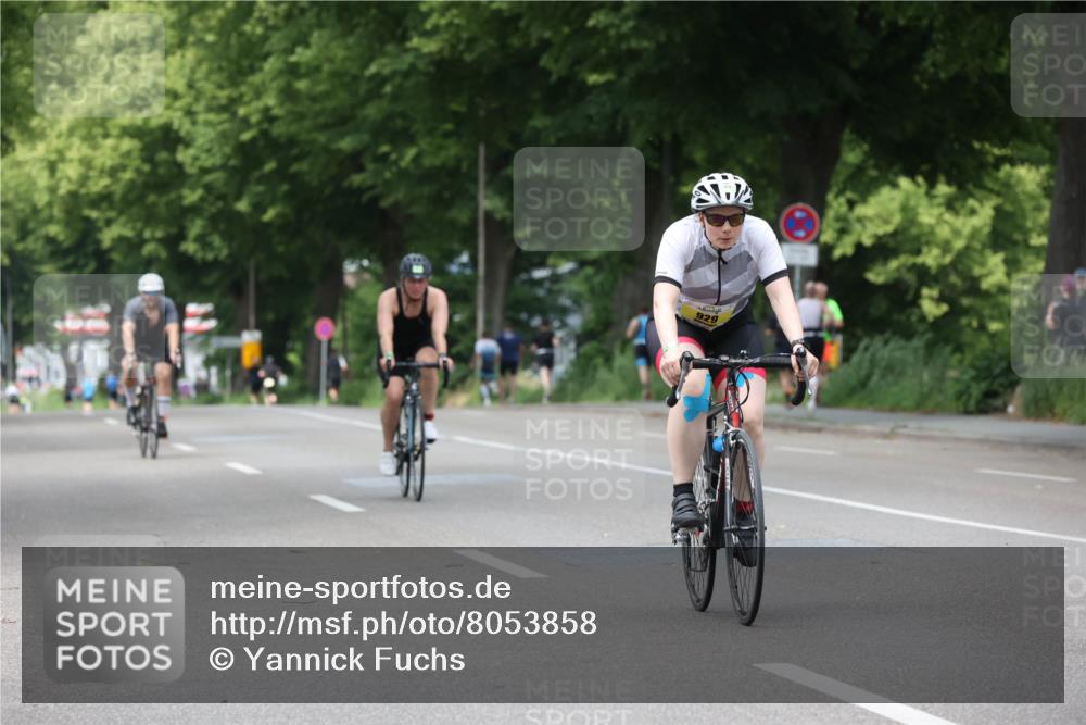 15.06.2025 - 7 Türme Triathlon Yannick Fuchs http://msf.ph/oto/8053858 15.06.2025 13:46:58 Radfahren 929 meine-sportfotos.de