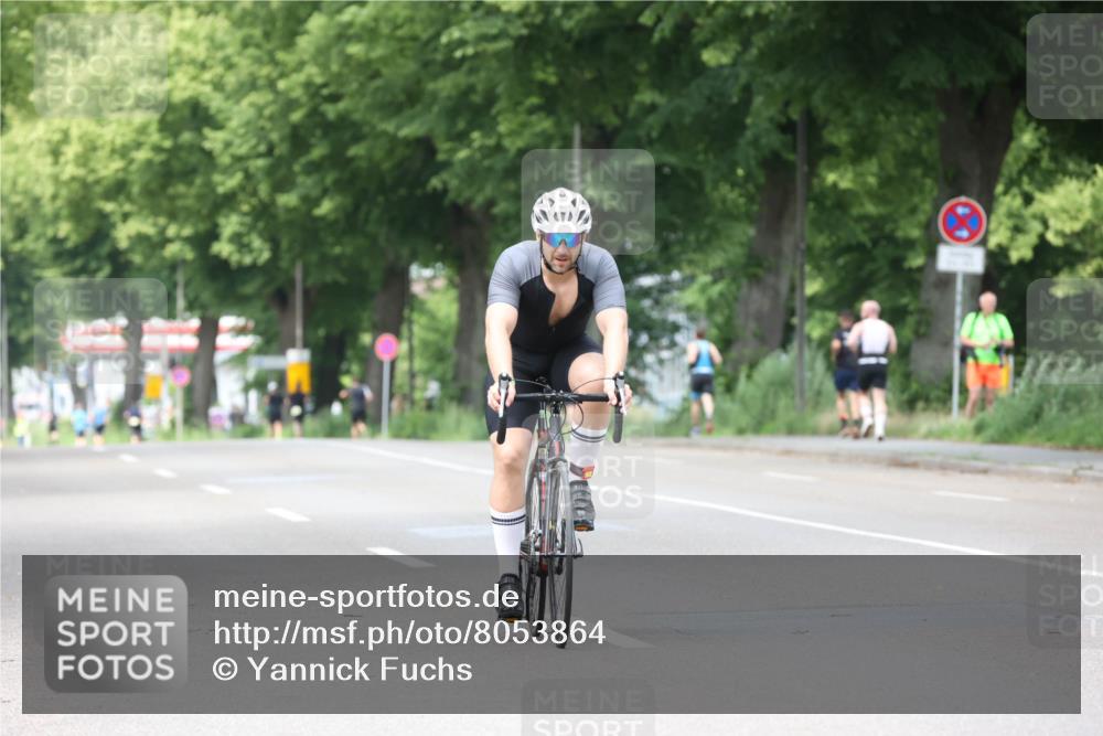 15.06.2025 - 7 Türme Triathlon Yannick Fuchs http://msf.ph/oto/8053864 15.06.2025 13:47:01 Radfahren  meine-sportfotos.de