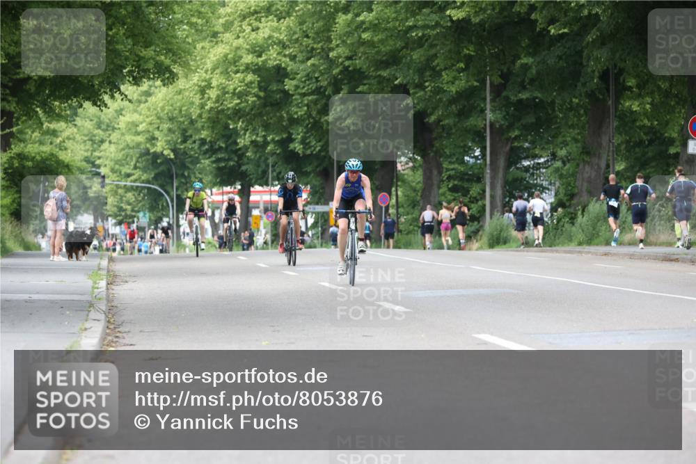 15.06.2025 - 7 Türme Triathlon Yannick Fuchs http://msf.ph/oto/8053876 15.06.2025 13:47:18 Radfahren  meine-sportfotos.de