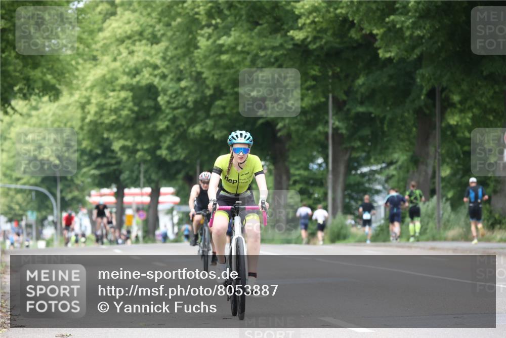 15.06.2025 - 7 Türme Triathlon Yannick Fuchs http://msf.ph/oto/8053887 15.06.2025 13:47:23 Radfahren  meine-sportfotos.de