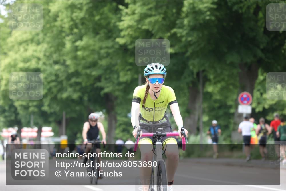 15.06.2025 - 7 Türme Triathlon Yannick Fuchs http://msf.ph/oto/8053890 15.06.2025 13:47:24 Radfahren  meine-sportfotos.de