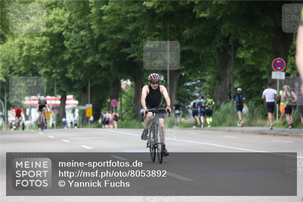 15.06.2025 - 7 Türme Triathlon Yannick Fuchs http://msf.ph/oto/8053892 15.06.2025 13:47:25 Radfahren  meine-sportfotos.de