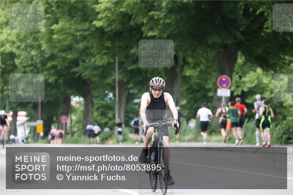 15.06.2025 - 7 Türme Triathlon Yannick Fuchs http://msf.ph/oto/8053895 15.06.2025 13:47:26 Radfahren  meine-sportfotos.de