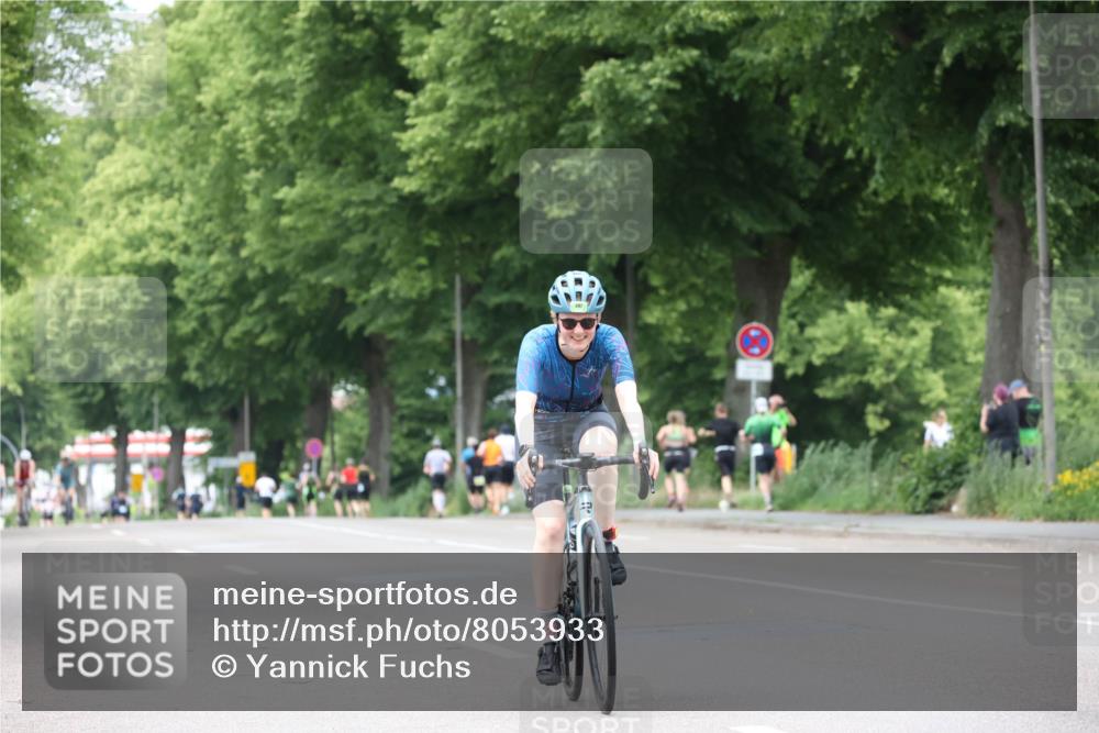 15.06.2025 - 7 Türme Triathlon Yannick Fuchs http://msf.ph/oto/8053933 15.06.2025 13:47:52 Radfahren  meine-sportfotos.de