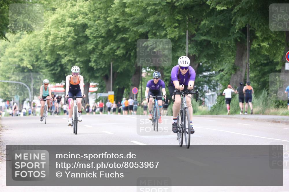 15.06.2025 - 7 Türme Triathlon Yannick Fuchs http://msf.ph/oto/8053967 15.06.2025 13:48:07 Radfahren  meine-sportfotos.de