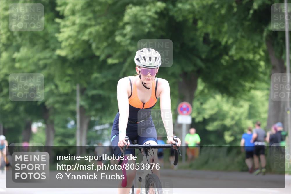 15.06.2025 - 7 Türme Triathlon Yannick Fuchs http://msf.ph/oto/8053976 15.06.2025 13:48:10 Radfahren 711 meine-sportfotos.de