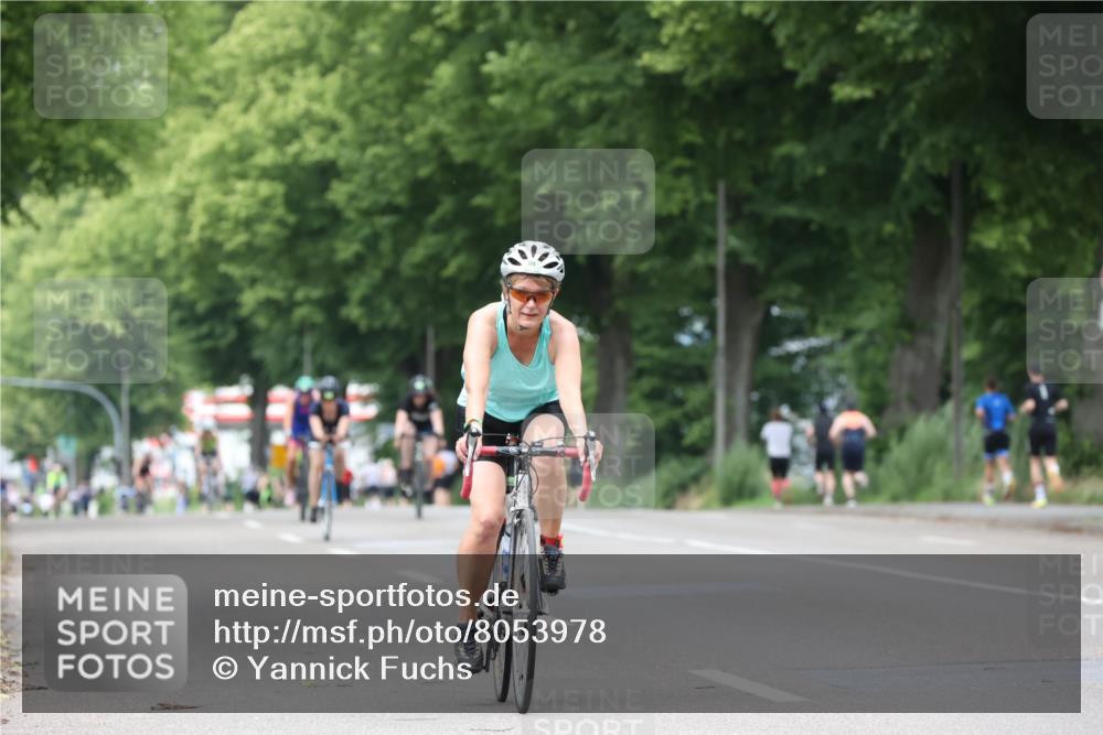 15.06.2025 - 7 Türme Triathlon Yannick Fuchs http://msf.ph/oto/8053978 15.06.2025 13:48:11 Radfahren  meine-sportfotos.de