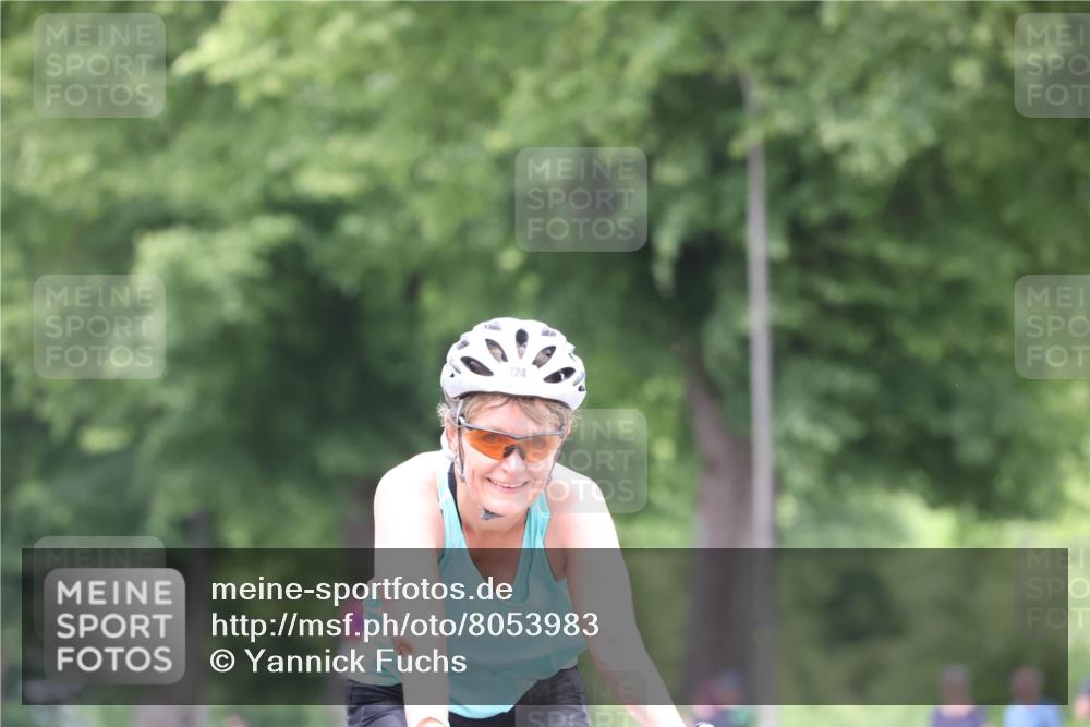 15.06.2025 - 7 Türme Triathlon Yannick Fuchs http://msf.ph/oto/8053983 15.06.2025 13:48:13 Radfahren 724 meine-sportfotos.de