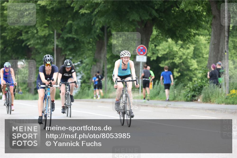 15.06.2025 - 7 Türme Triathlon Yannick Fuchs http://msf.ph/oto/8053985 15.06.2025 13:48:14 Radfahren  meine-sportfotos.de