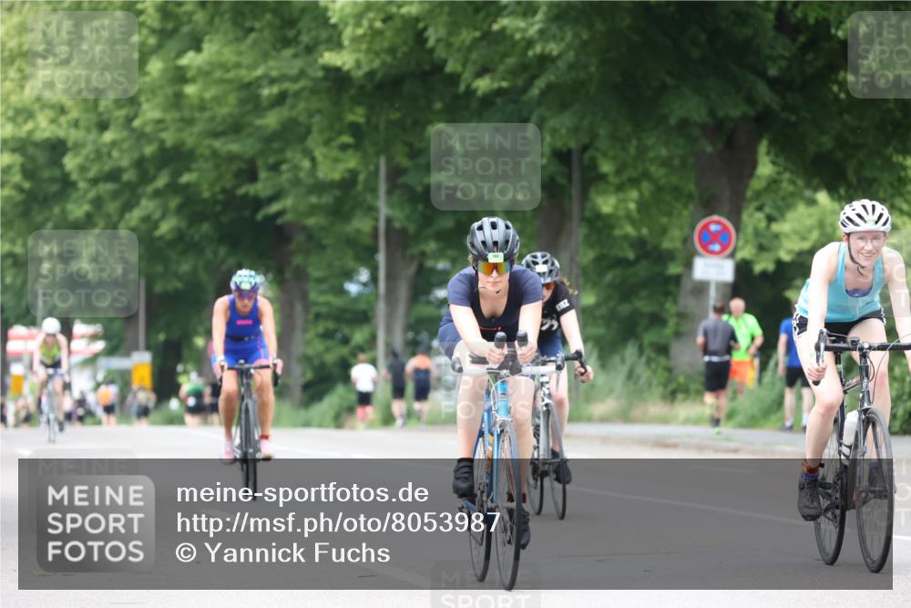 15.06.2025 - 7 Türme Triathlon Yannick Fuchs http://msf.ph/oto/8053987 15.06.2025 13:48:15 Radfahren 238 meine-sportfotos.de