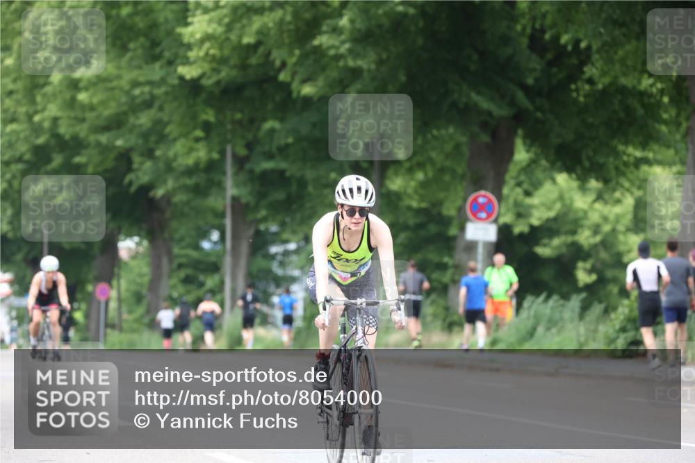 15.06.2025 - 7 Türme Triathlon Yannick Fuchs http://msf.ph/oto/8054000 15.06.2025 13:48:19 Radfahren  meine-sportfotos.de