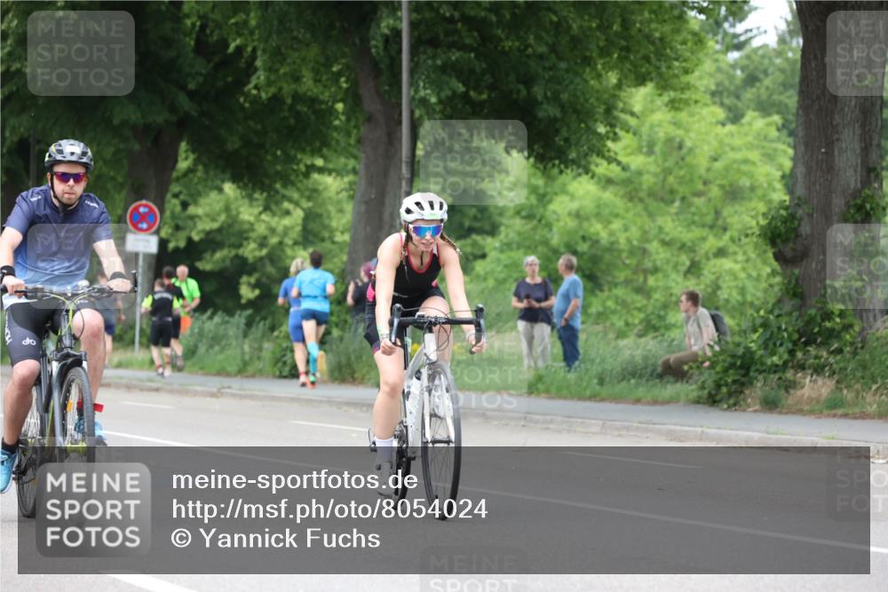15.06.2025 - 7 Türme Triathlon Yannick Fuchs http://msf.ph/oto/8054024 15.06.2025 13:48:34 Radfahren  meine-sportfotos.de