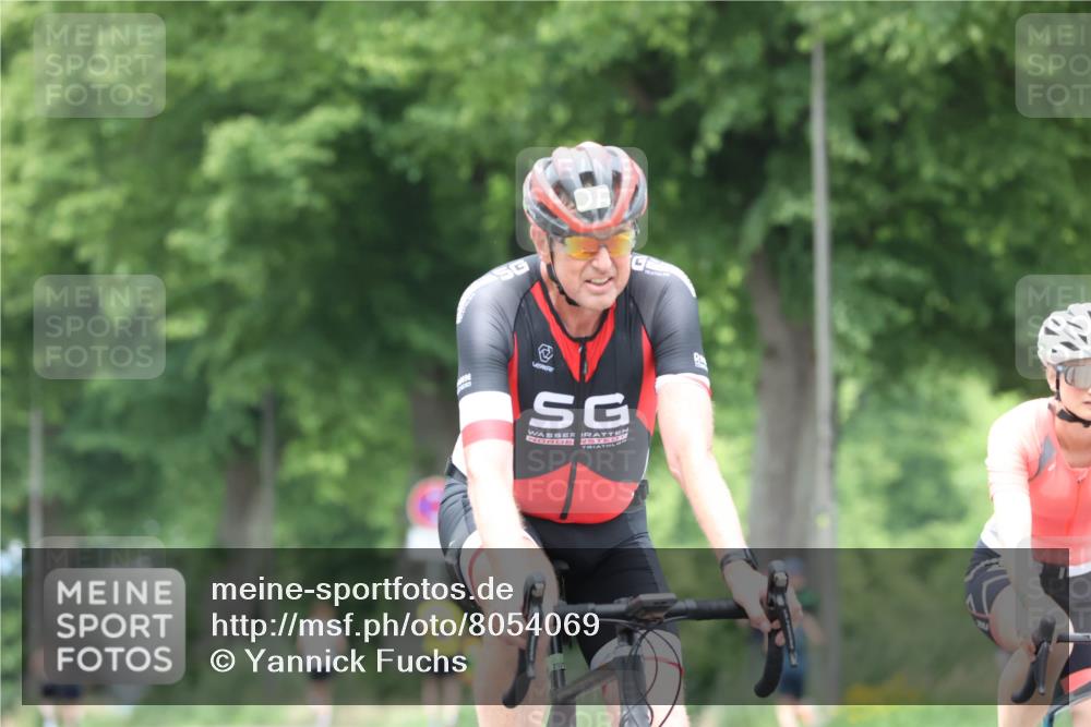 15.06.2025 - 7 Türme Triathlon Yannick Fuchs http://msf.ph/oto/8054069 15.06.2025 13:48:55 Radfahren 2 meine-sportfotos.de
