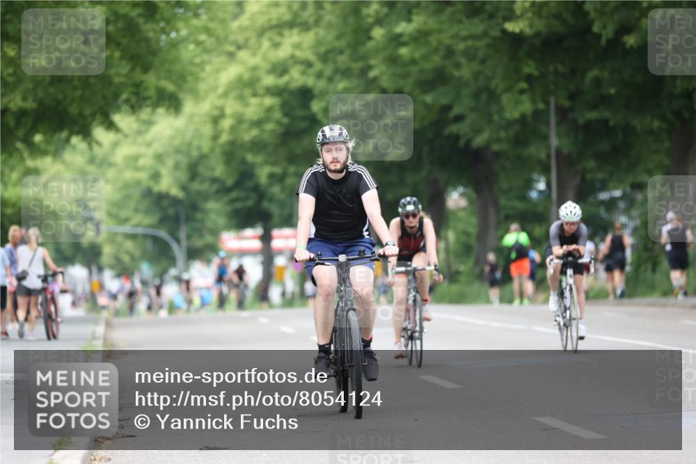 15.06.2025 - 7 Türme Triathlon Yannick Fuchs http://msf.ph/oto/8054124 15.06.2025 13:49:26 Radfahren  meine-sportfotos.de