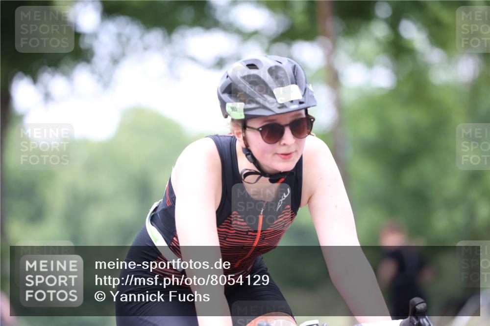 15.06.2025 - 7 Türme Triathlon Yannick Fuchs http://msf.ph/oto/8054129 15.06.2025 13:49:29 Radfahren  meine-sportfotos.de