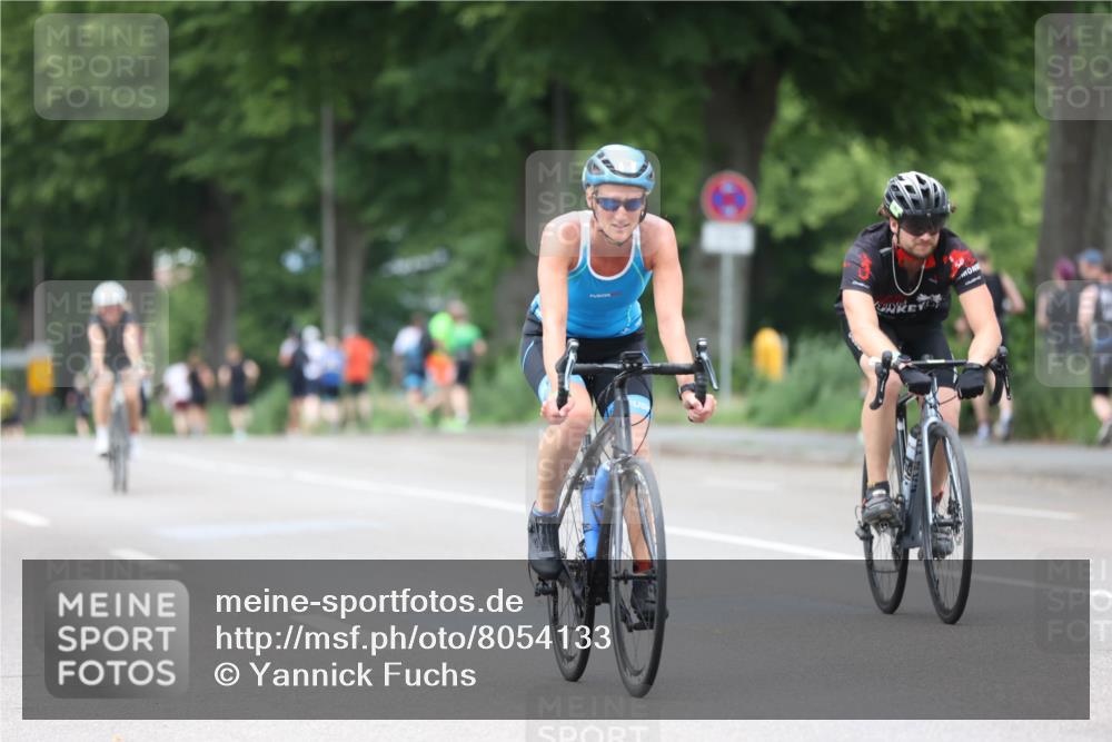 15.06.2025 - 7 Türme Triathlon Yannick Fuchs http://msf.ph/oto/8054133 15.06.2025 13:49:36 Radfahren  meine-sportfotos.de