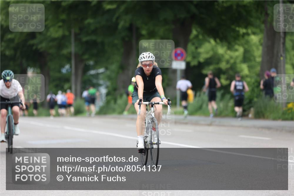 15.06.2025 - 7 Türme Triathlon Yannick Fuchs http://msf.ph/oto/8054137 15.06.2025 13:49:38 Radfahren  meine-sportfotos.de
