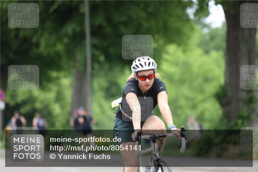15.06.2025 - 7 Türme Triathlon Yannick Fuchs http://msf.ph/oto/8054141 15.06.2025 13:49:39 Radfahren  meine-sportfotos.de