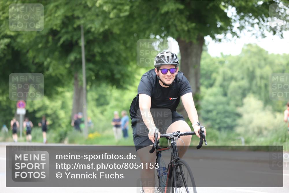 15.06.2025 - 7 Türme Triathlon Yannick Fuchs http://msf.ph/oto/8054153 15.06.2025 13:49:42 Radfahren  meine-sportfotos.de