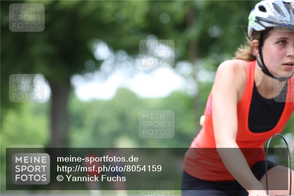 15.06.2025 - 7 Türme Triathlon Yannick Fuchs http://msf.ph/oto/8054159 15.06.2025 13:49:44 Radfahren  meine-sportfotos.de