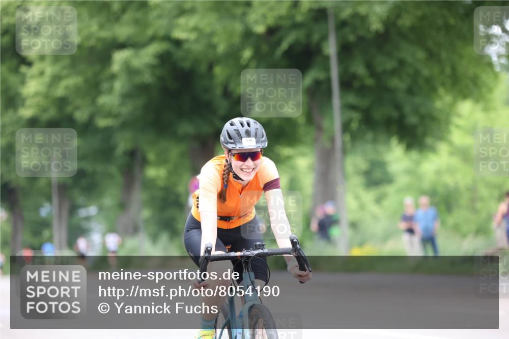 15.06.2025 - 7 Türme Triathlon Yannick Fuchs http://msf.ph/oto/8054190 15.06.2025 13:50:12 Radfahren 1119 meine-sportfotos.de