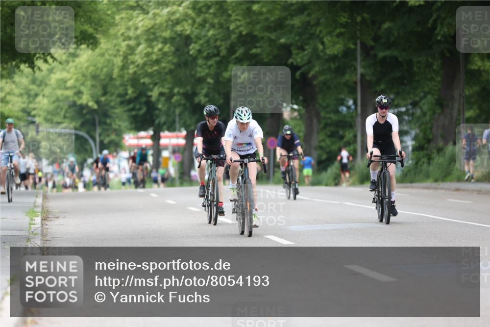 15.06.2025 - 7 Türme Triathlon Yannick Fuchs http://msf.ph/oto/8054193 15.06.2025 13:50:17 Radfahren  meine-sportfotos.de
