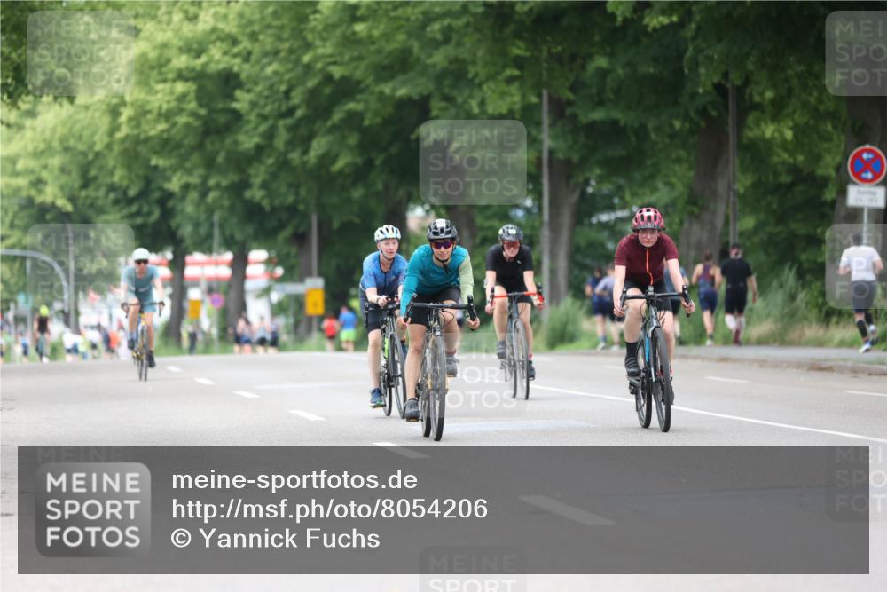 15.06.2025 - 7 Türme Triathlon Yannick Fuchs http://msf.ph/oto/8054206 15.06.2025 13:50:24 Radfahren  meine-sportfotos.de