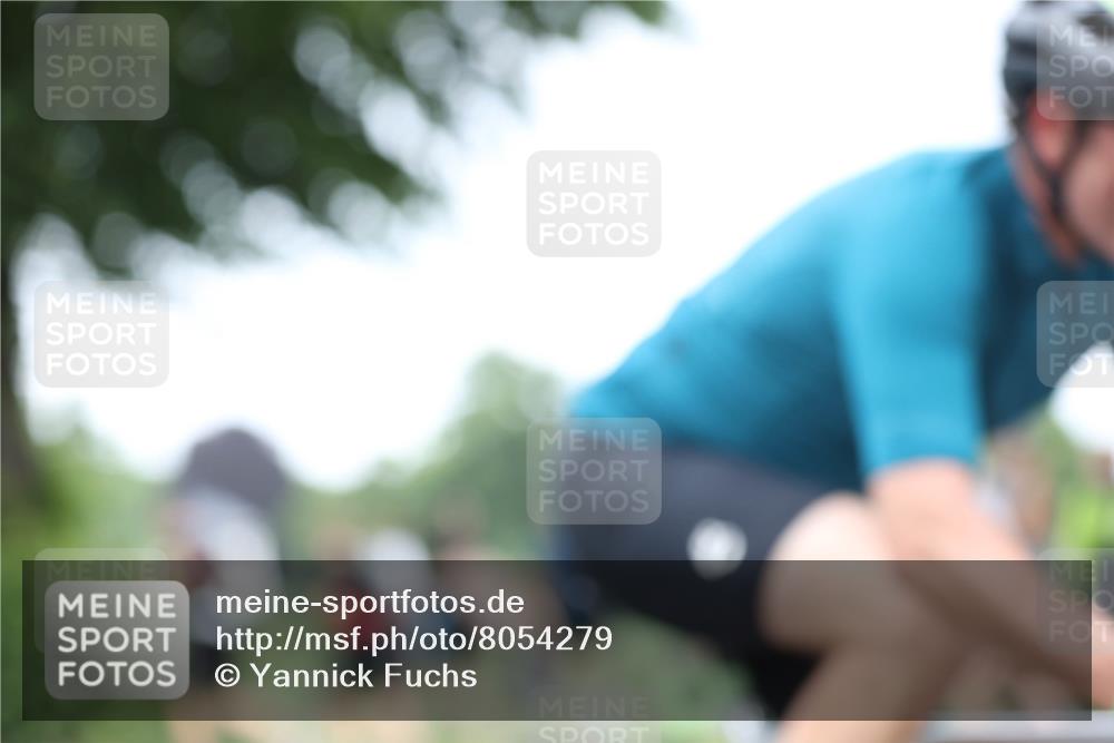 15.06.2025 - 7 Türme Triathlon Yannick Fuchs http://msf.ph/oto/8054279 15.06.2025 13:50:55 Radfahren  meine-sportfotos.de