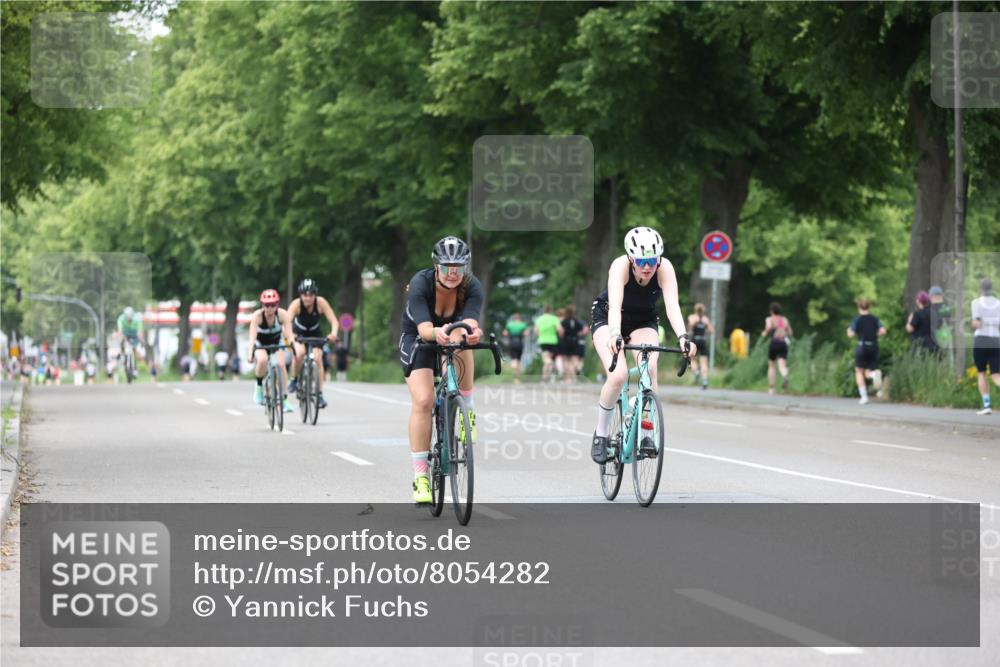 15.06.2025 - 7 Türme Triathlon Yannick Fuchs http://msf.ph/oto/8054282 15.06.2025 13:51:00 Radfahren  meine-sportfotos.de