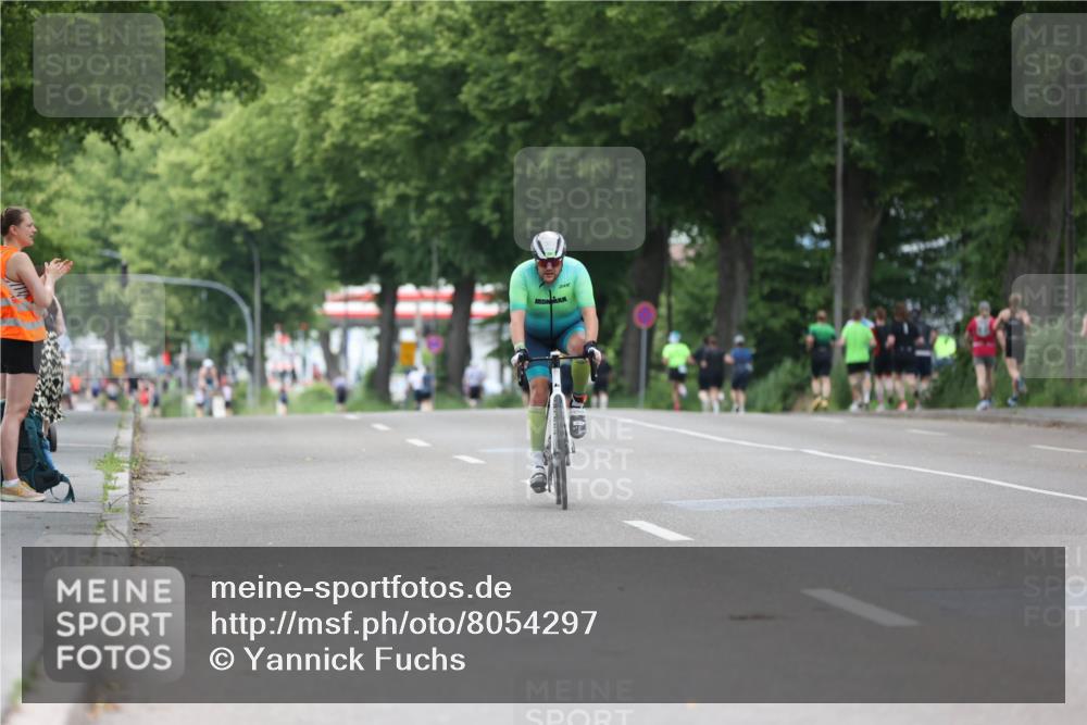 15.06.2025 - 7 Türme Triathlon Yannick Fuchs http://msf.ph/oto/8054297 15.06.2025 13:51:05 Radfahren  meine-sportfotos.de