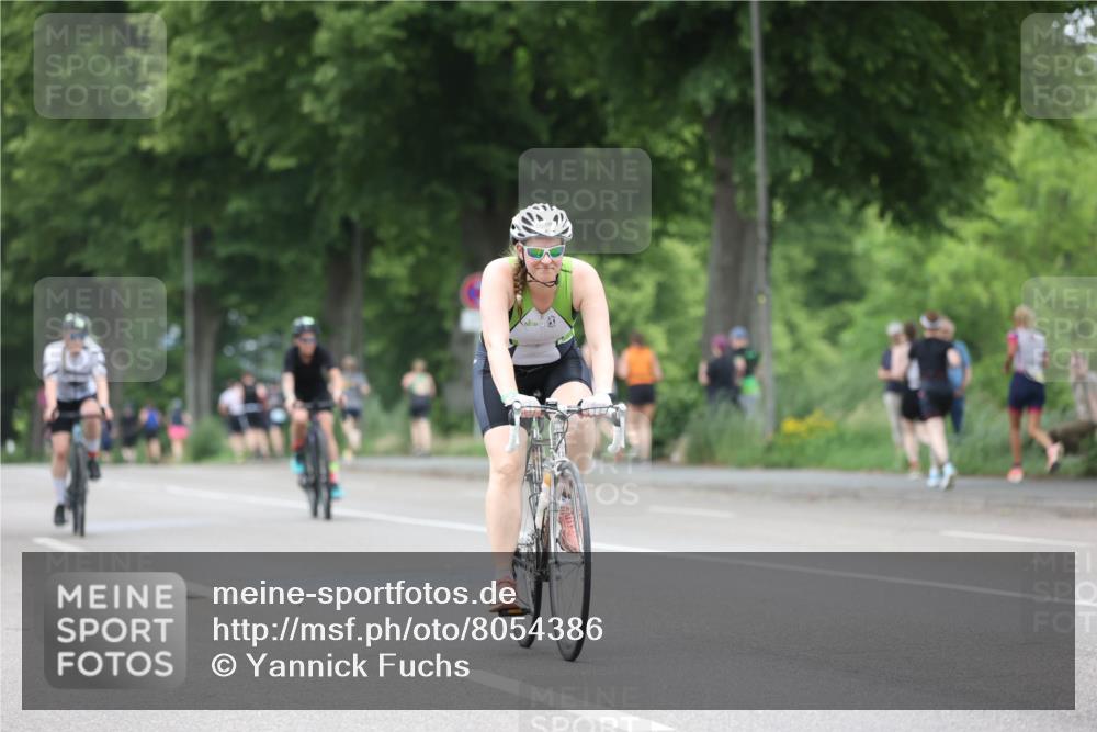 15.06.2025 - 7 Türme Triathlon Yannick Fuchs http://msf.ph/oto/8054386 15.06.2025 13:52:30 Radfahren  meine-sportfotos.de