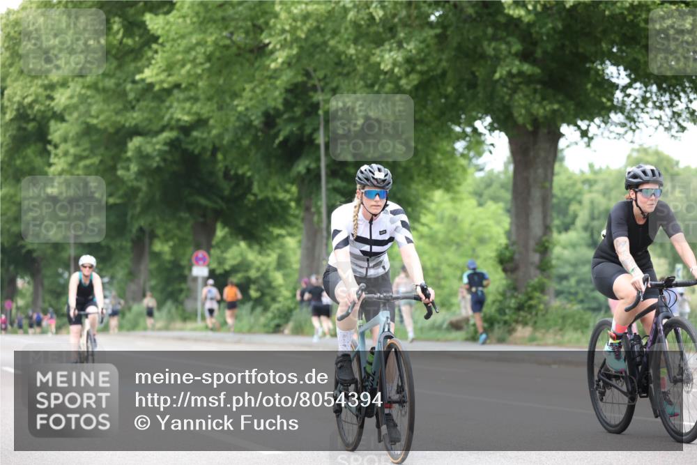 15.06.2025 - 7 Türme Triathlon Yannick Fuchs http://msf.ph/oto/8054394 15.06.2025 13:52:32 Radfahren  meine-sportfotos.de
