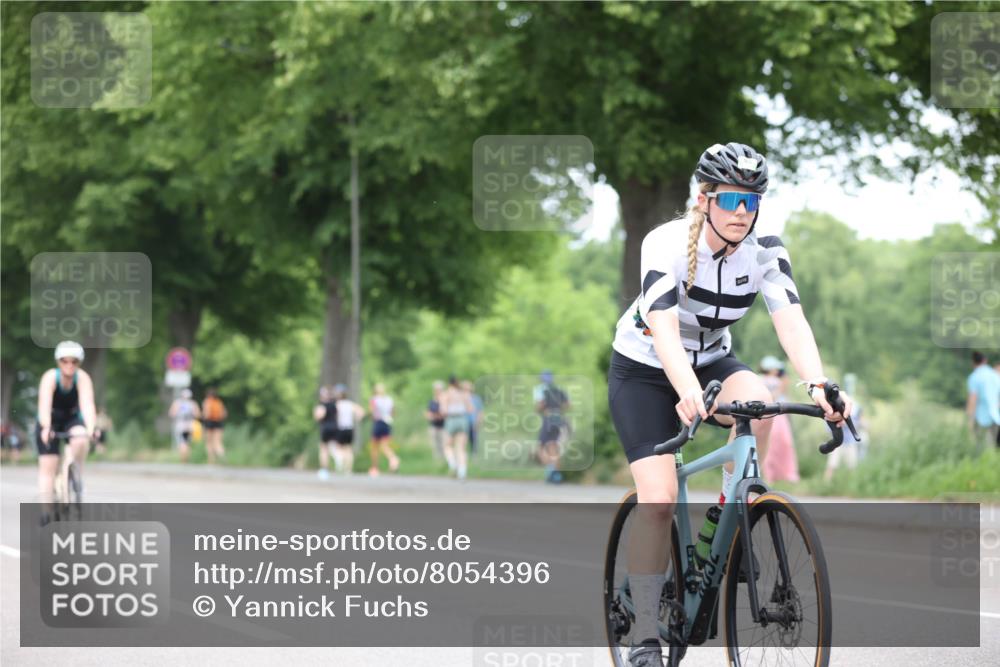 15.06.2025 - 7 Türme Triathlon Yannick Fuchs http://msf.ph/oto/8054396 15.06.2025 13:52:32 Radfahren  meine-sportfotos.de
