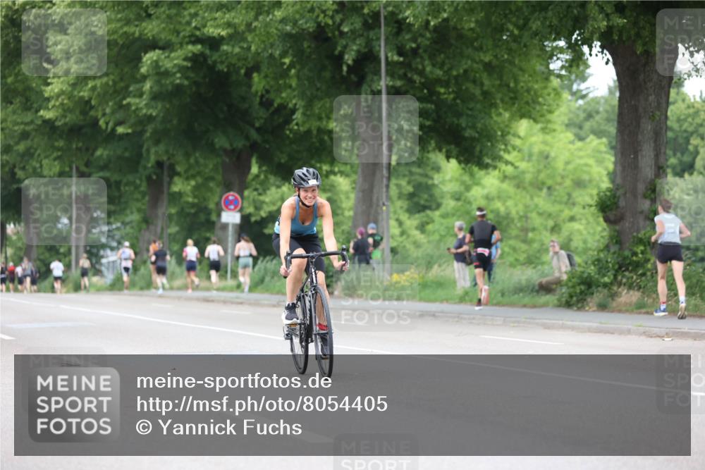 15.06.2025 - 7 Türme Triathlon Yannick Fuchs http://msf.ph/oto/8054405 15.06.2025 13:52:41 Radfahren  meine-sportfotos.de