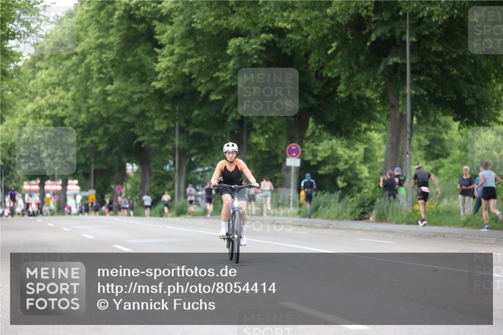 15.06.2025 - 7 Türme Triathlon Yannick Fuchs http://msf.ph/oto/8054414 15.06.2025 13:52:44 Radfahren  meine-sportfotos.de