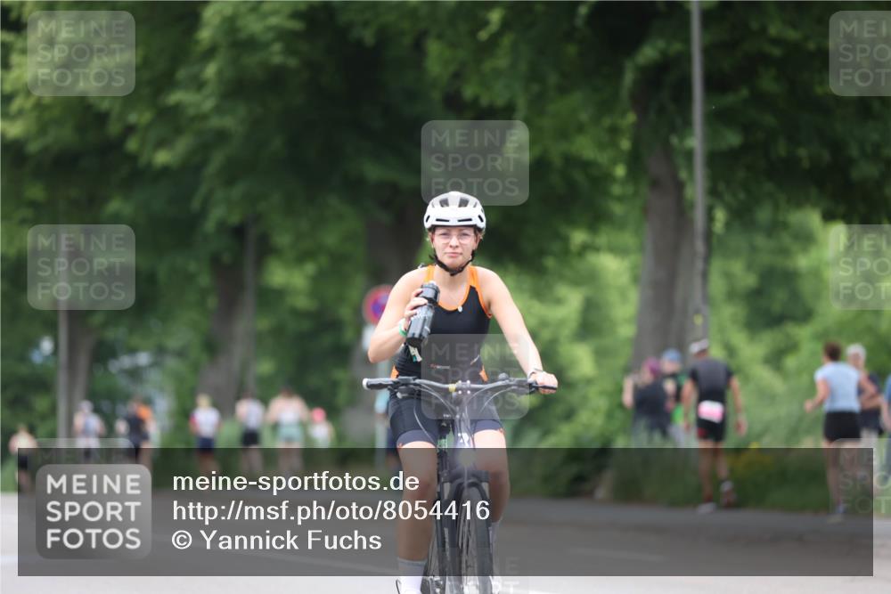 15.06.2025 - 7 Türme Triathlon Yannick Fuchs http://msf.ph/oto/8054416 15.06.2025 13:52:45 Radfahren  meine-sportfotos.de