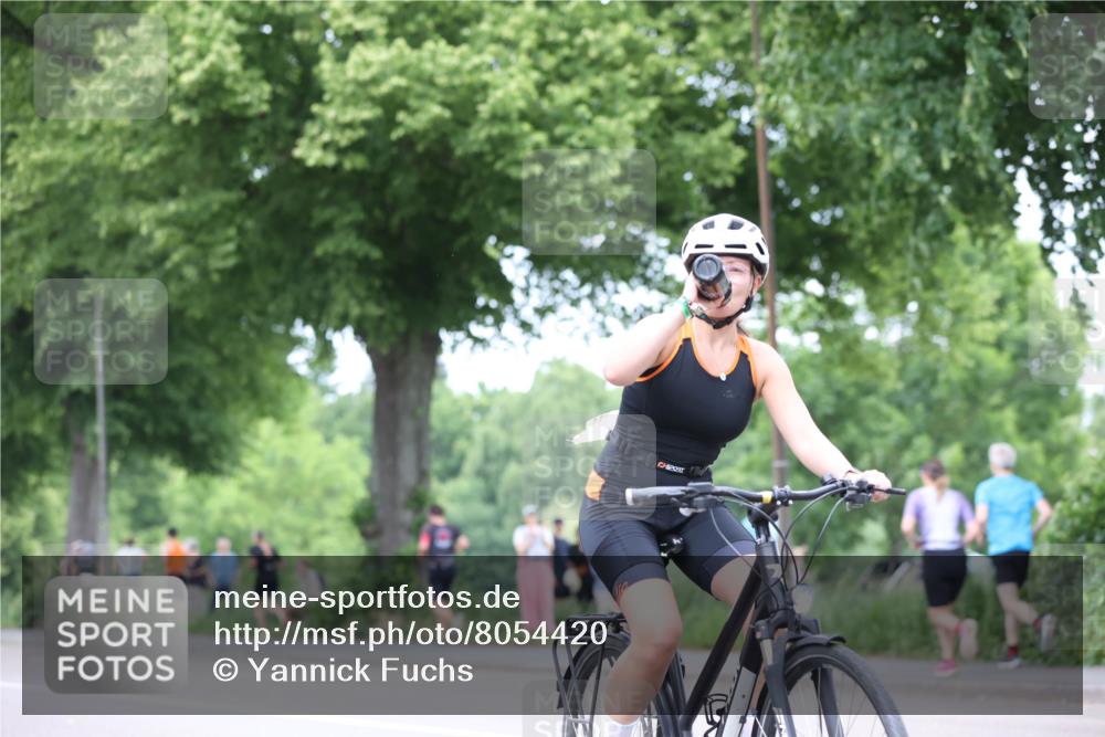 15.06.2025 - 7 Türme Triathlon Yannick Fuchs http://msf.ph/oto/8054420 15.06.2025 13:52:46 Radfahren  meine-sportfotos.de