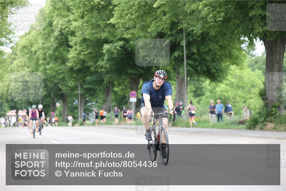15.06.2025 - 7 Türme Triathlon Yannick Fuchs http://msf.ph/oto/8054436 15.06.2025 13:53:00 Radfahren  meine-sportfotos.de